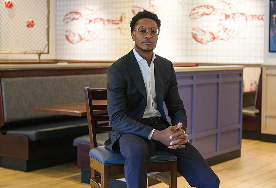 Red_Lobster_Adamolekun-32-880x600.jpg
